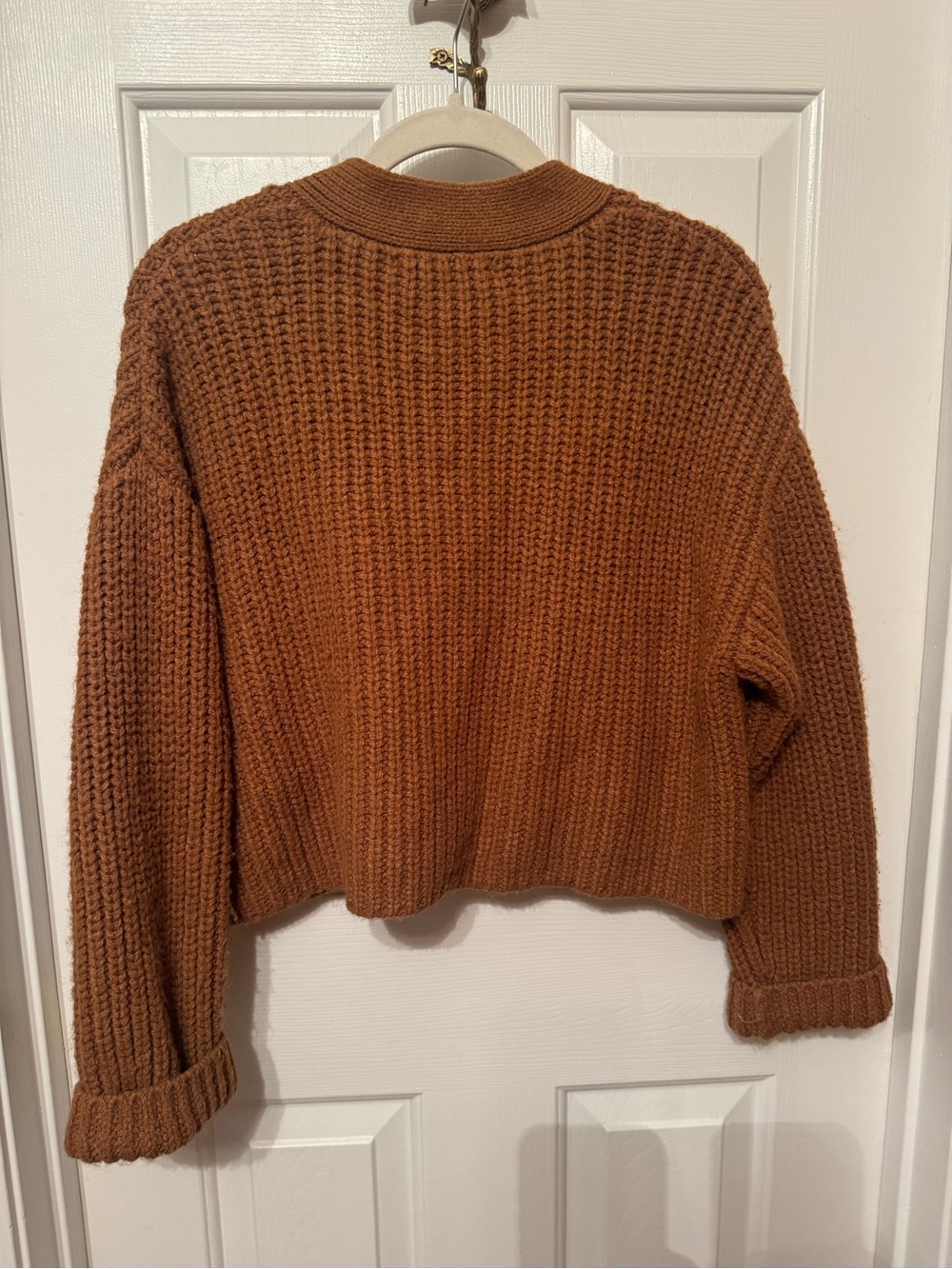Zara Women’s Cropped Chunky Knit Cardigan - Brown ~ Size S